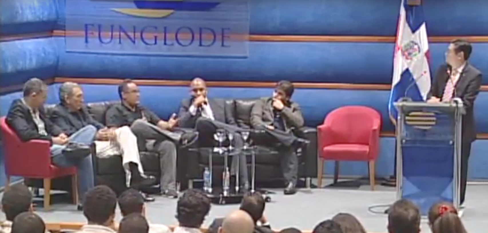Panel: Hacia una sociedad móvil