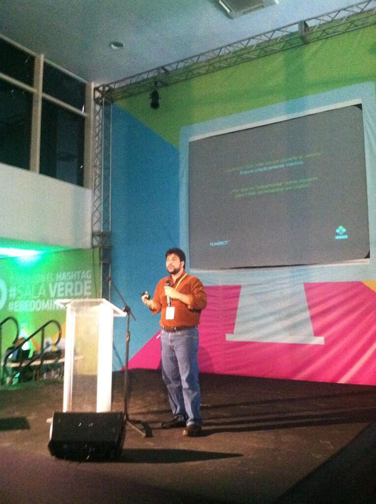 Presentación de Cloud computing: Herramienta de la cultura emprendedora