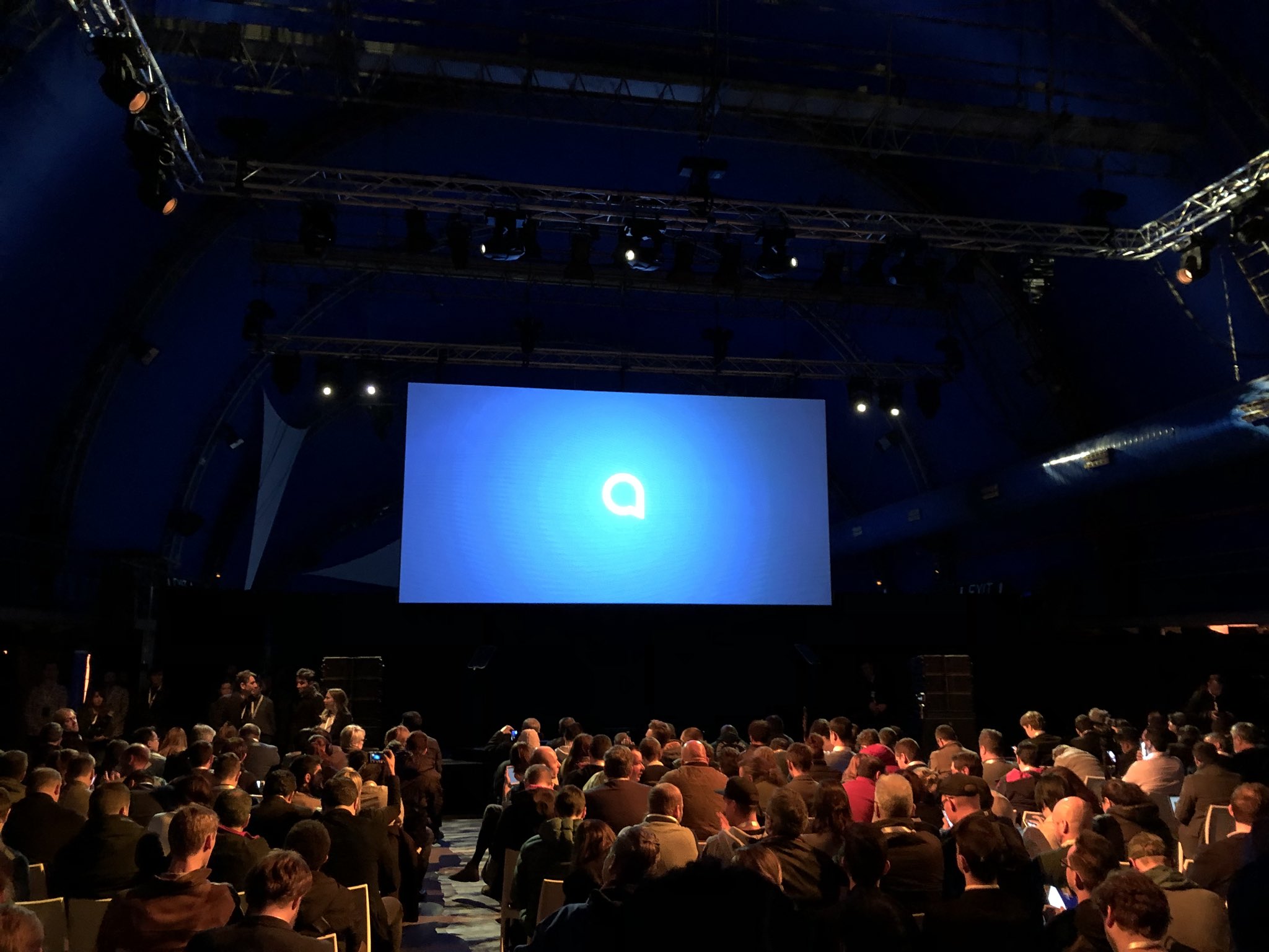 Nuevas series de Alcatel Mobile en MWC2018