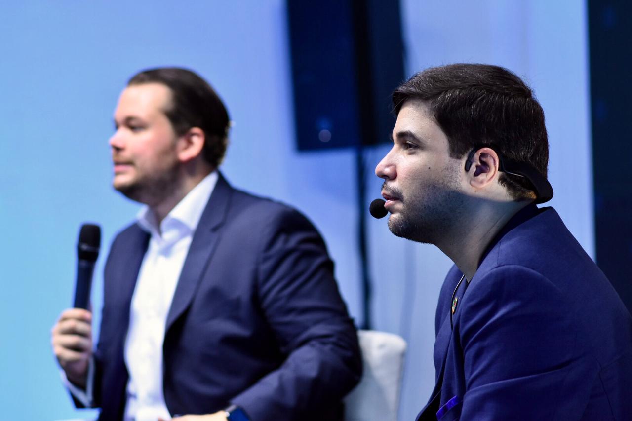 Empresario tecnológico plantea la importancia de un marco legal para la economía digital