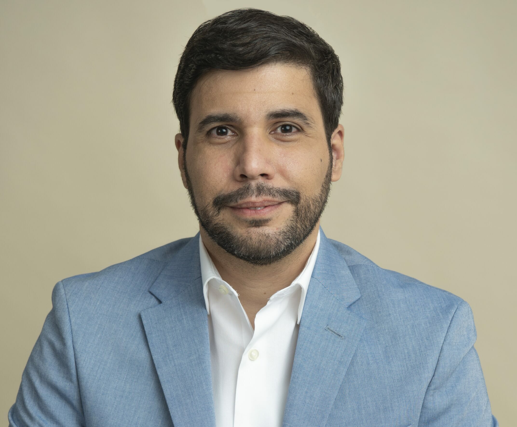 Aseguran Gobierno, empresa privada y sector exportaciones deben trabajar en capacitar talentos involucrados en economía digital