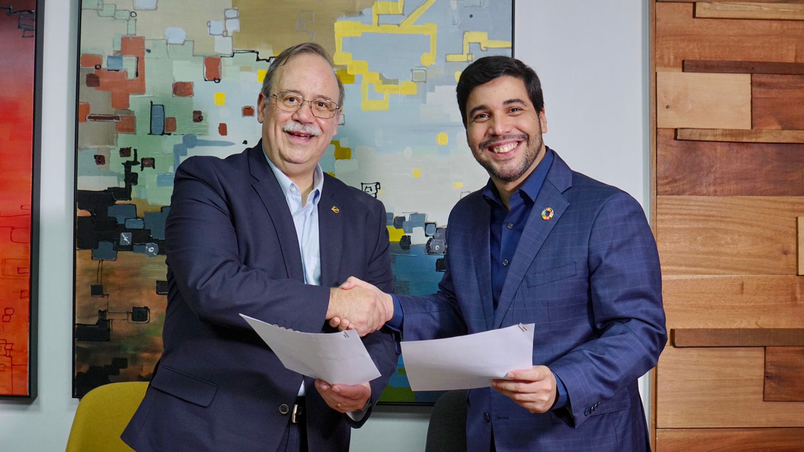 Cámara TIC y la Asociación Mexicana de Internet ( AIMX ) firman alianza estratégica para desarrollar la economía digital en la región